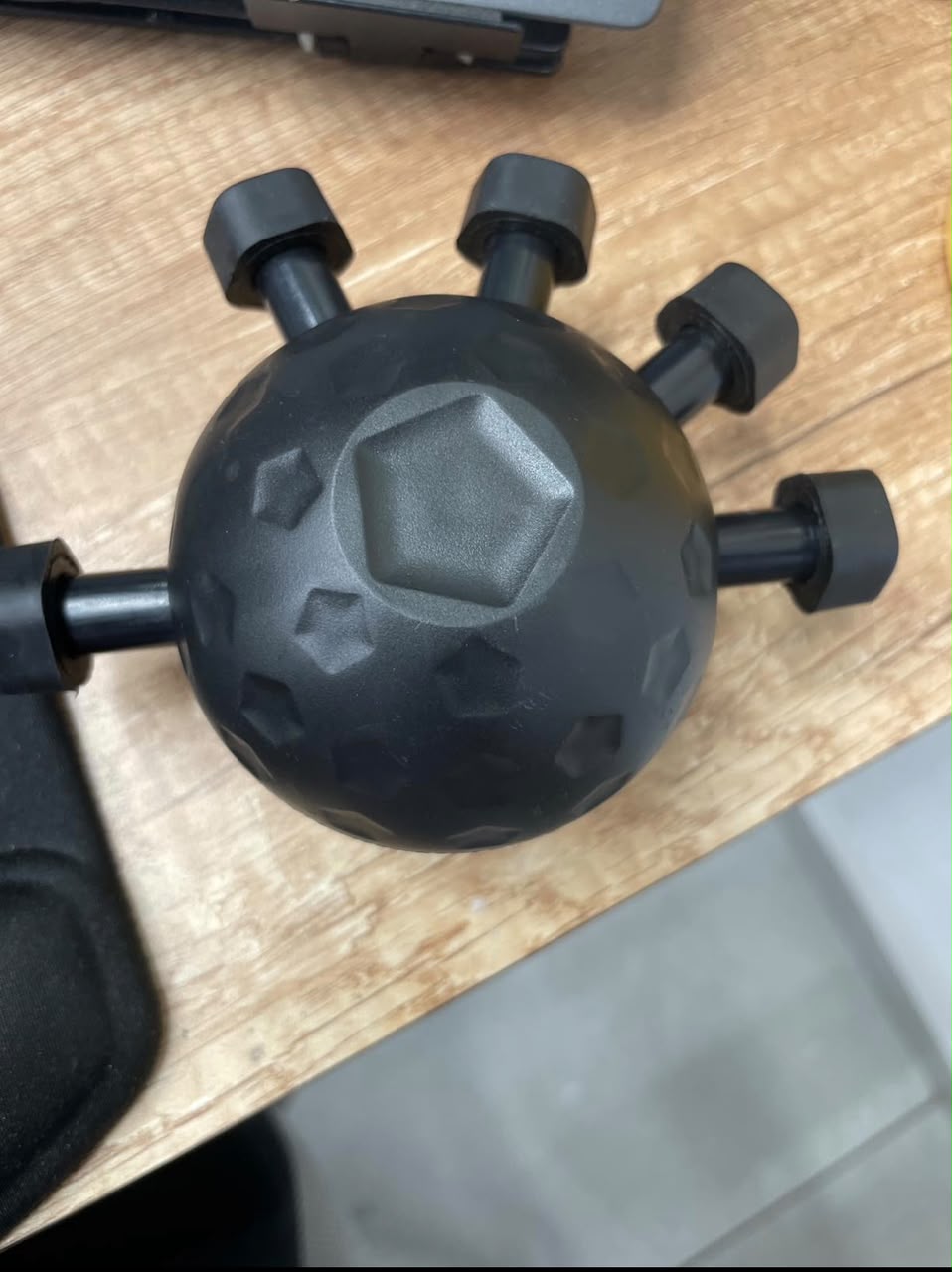 ClawGrip Pro - Adjustable Hand and finger Strength Trainer